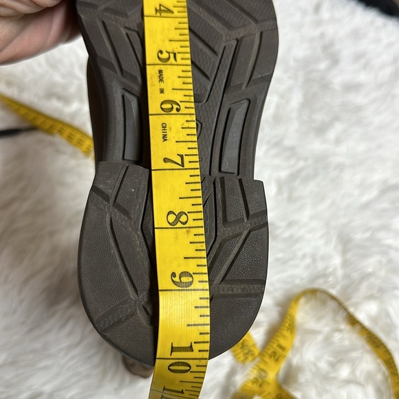 Ariat Western Boots with Wiggle Room - Picture 9 of 9